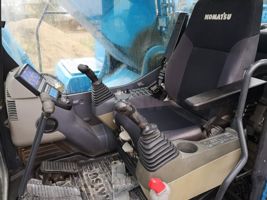 Komatsu PC490LC-10 - Vikšrinis ekskavatorius: foto 5 Komatsu PC490LC-10 - Vikšrinis ekskavatorius: foto 5