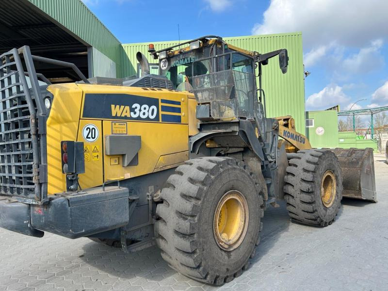 Komatsu WA380-8E0 - Ratinis krautuvas: foto 4 Komatsu WA380-8E0 - Ratinis krautuvas: foto 4