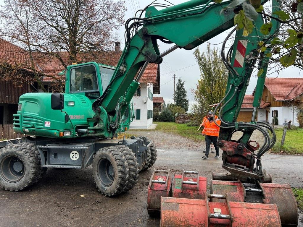 Takeuchi TB295W - Ratinis ekskavatorius: foto 4 Takeuchi TB295W - Ratinis ekskavatorius: foto 4
