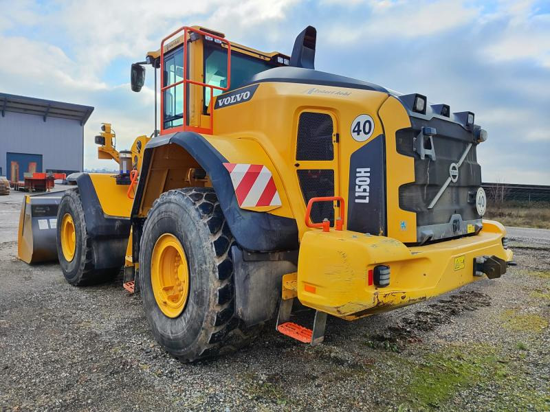 Volvo L150H - Ratinis krautuvas: foto 1 Volvo L150H - Ratinis krautuvas: foto 1