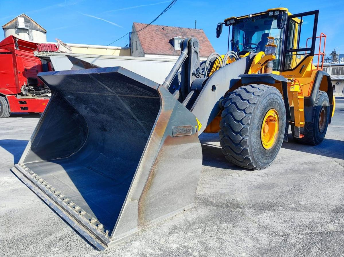 Volvo L180H Long Boom - Ratinis krautuvas: foto 2 Volvo L180H Long Boom - Ratinis krautuvas: foto 2