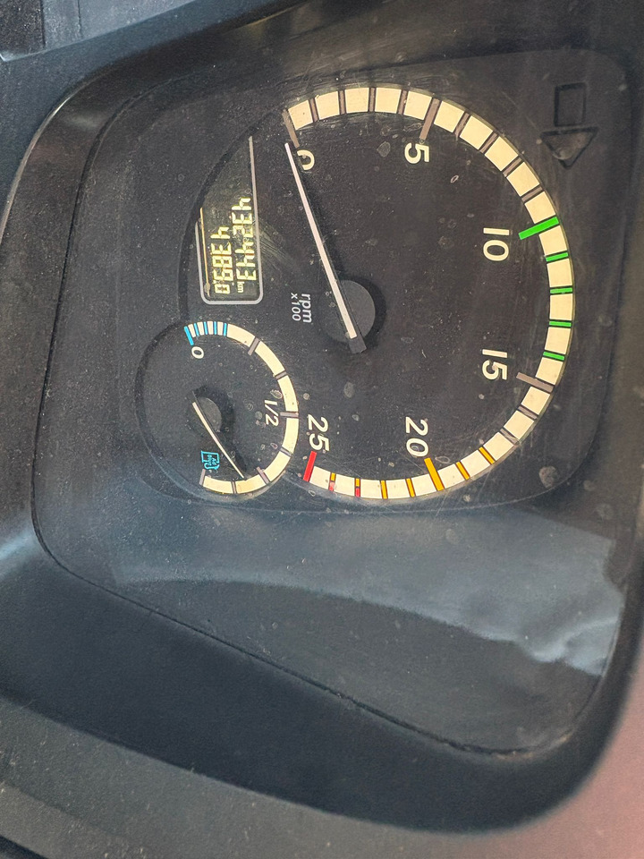 Mercedes Arocs 3240 - Platforminis/ Bortinis sunkvežimis: foto 5 Mercedes Arocs 3240 - Platforminis/ Bortinis sunkvežimis: foto 5