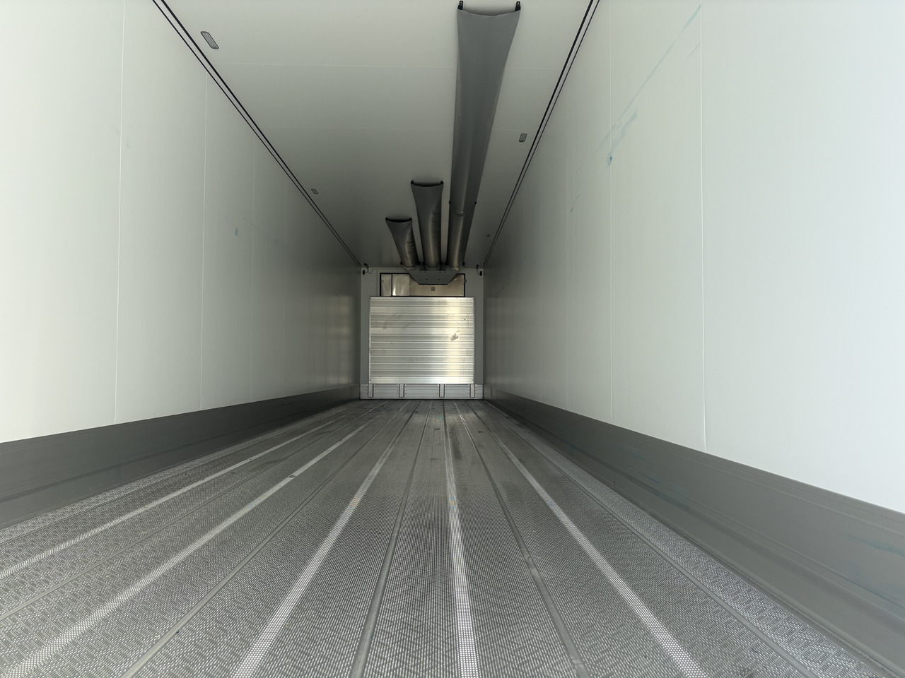 Schmitz Cargobull - Refrižeratorius puspriekabė: foto 5 Schmitz Cargobull - Refrižeratorius puspriekabė: foto 5