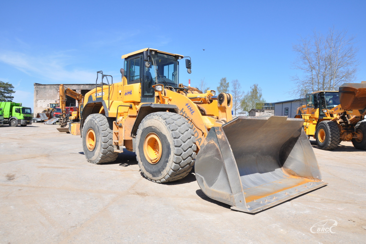 Hyundai HL980 - Ratinis krautuvas: foto 2 Hyundai HL980 - Ratinis krautuvas: foto 2