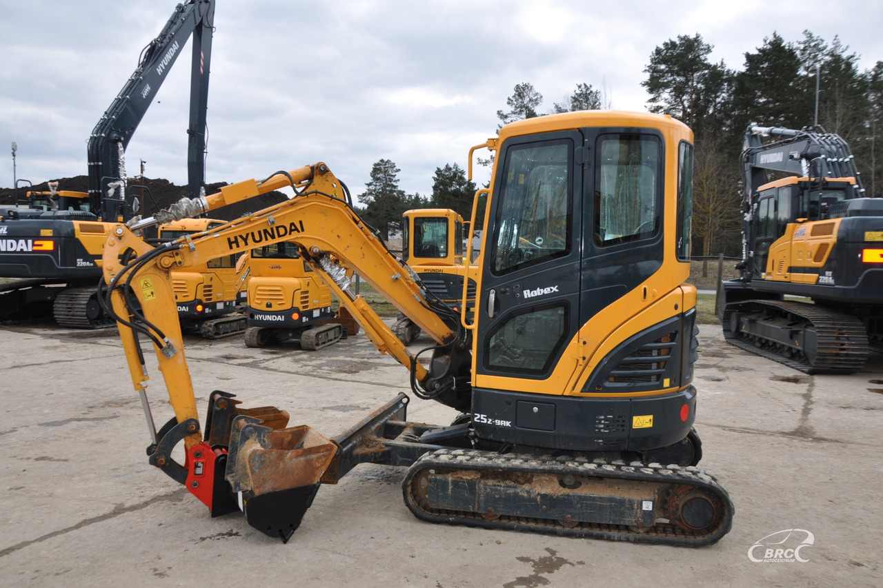 Hyundai R25Z-9AK - Mini ekskavatorius: foto 3 Hyundai R25Z-9AK - Mini ekskavatorius: foto 3
