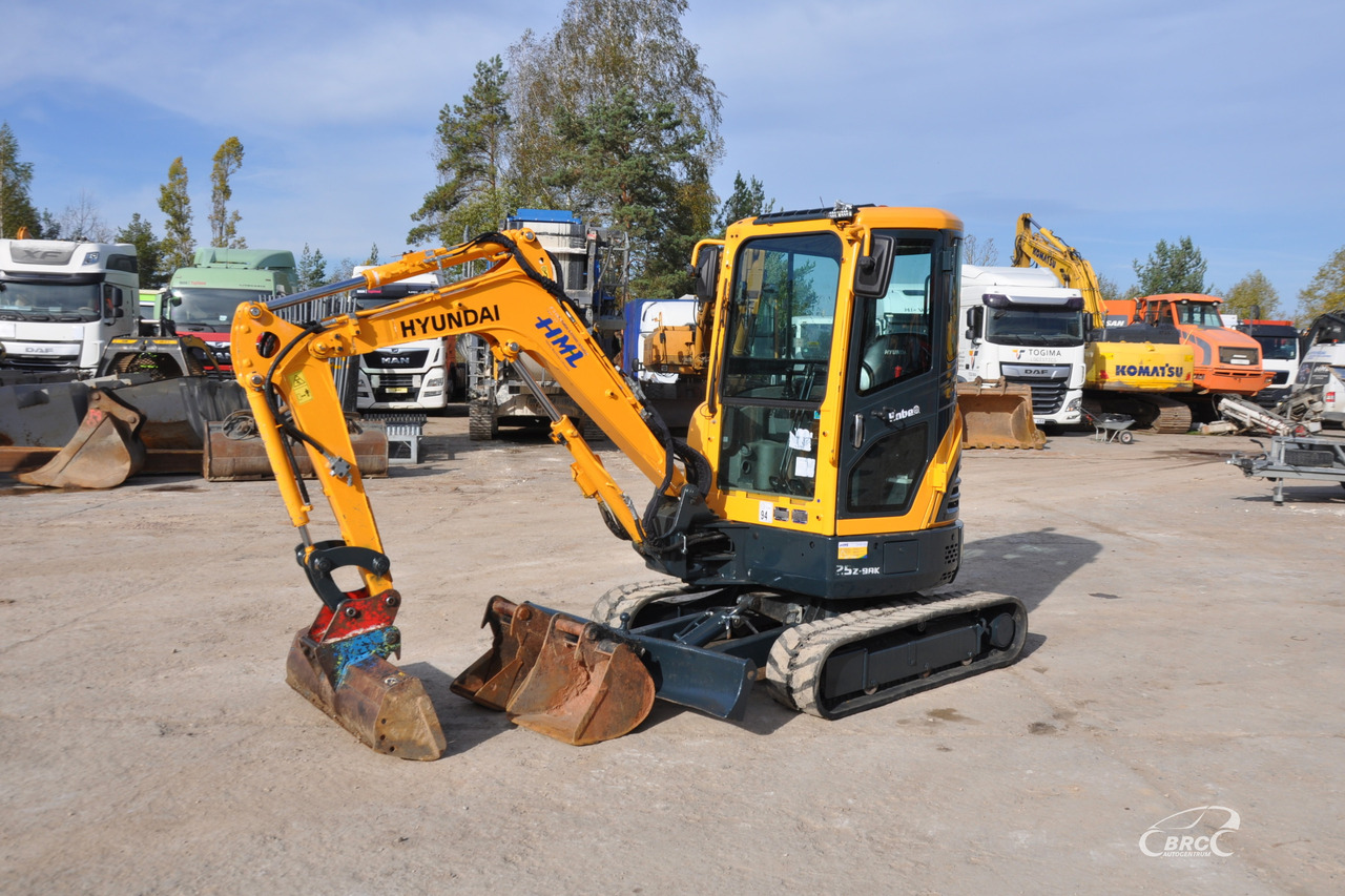 Mini ekskavatorius Hyundai R25Z-9AK: foto 1