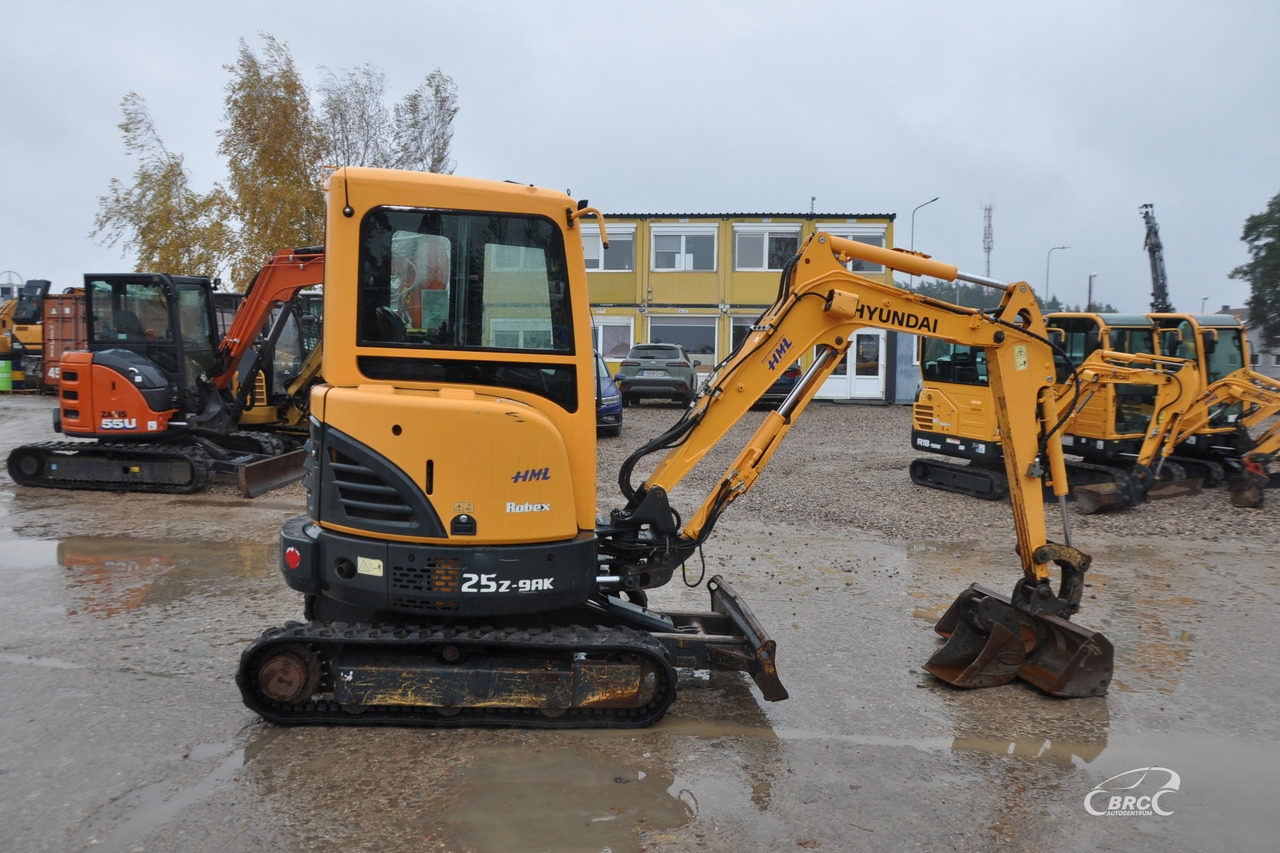 Hyundai R25Z-9AK - Mini ekskavatorius: foto 3 Hyundai R25Z-9AK - Mini ekskavatorius: foto 3