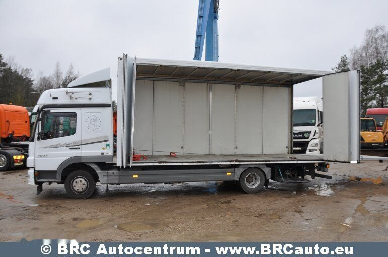 Mercedes-Benz Atego 1022 L VIP Autotransport - Furgonas sunkvežimis: foto 4 Mercedes-Benz Atego 1022 L VIP Autotransport - Furgonas sunkvežimis: foto 4