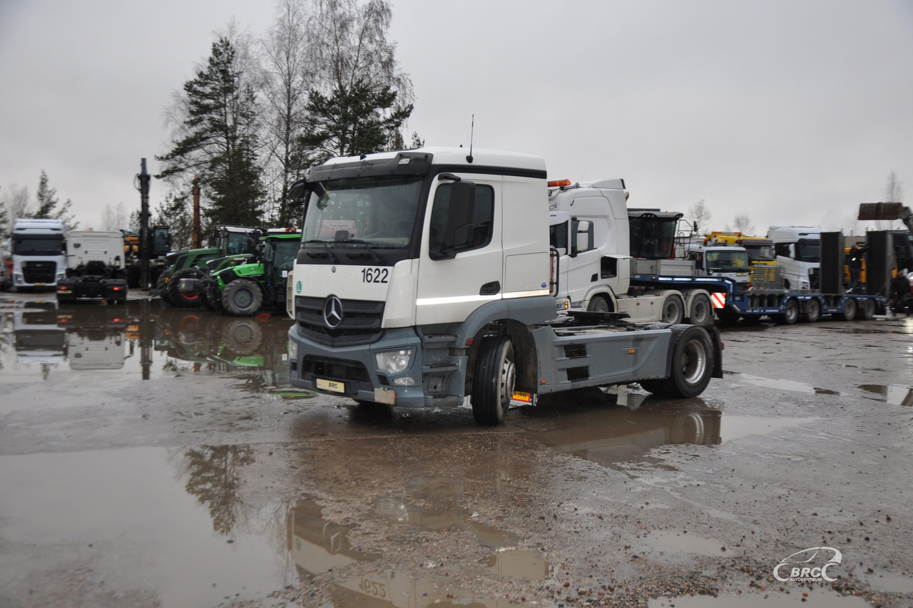 Mercedes-Benz Actros - Vilkikas: foto 1 Mercedes-Benz Actros - Vilkikas: foto 1