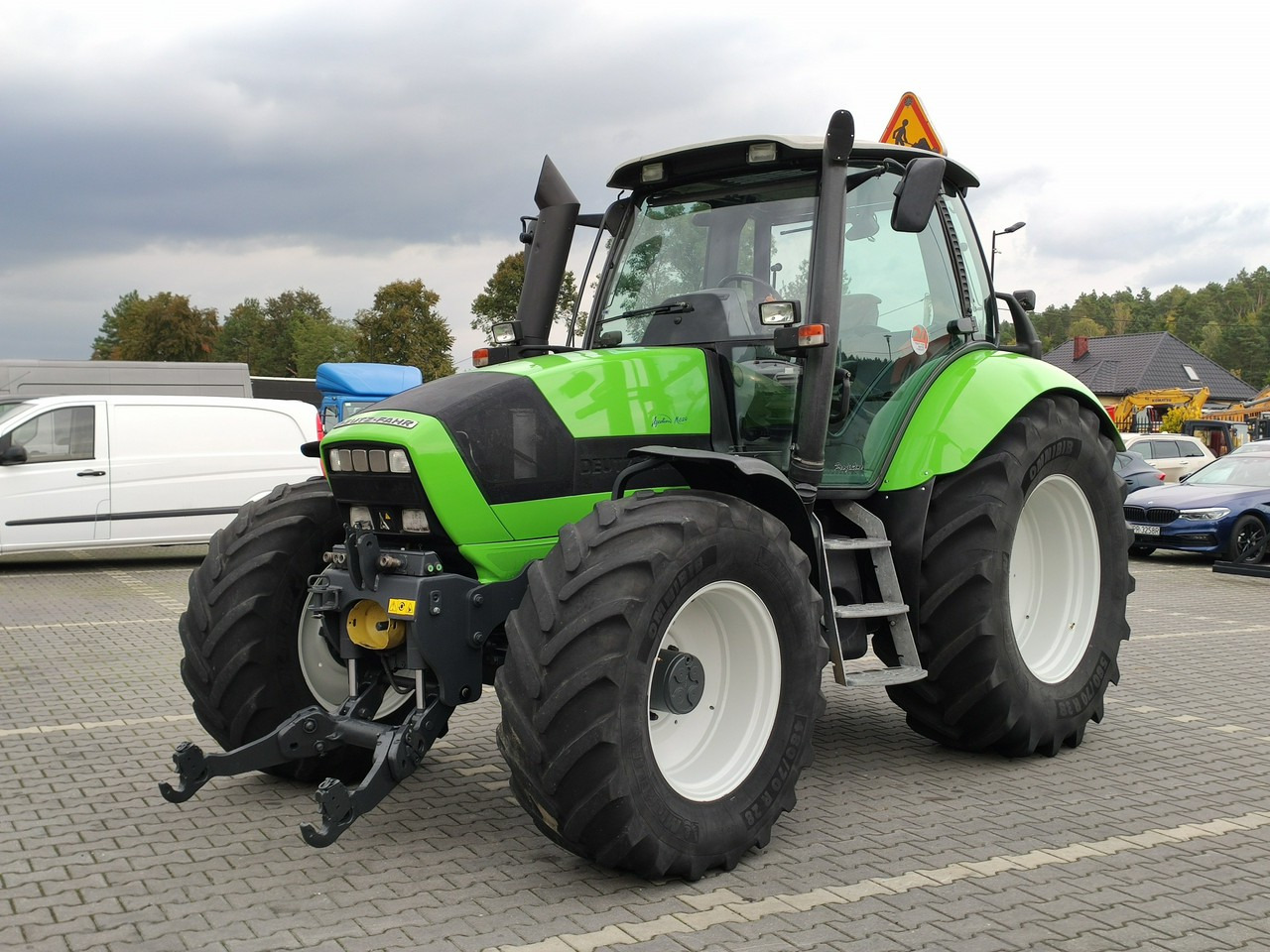 Deutz Fahr Agrotron M620 4x4 Przedni Tuz Wałek W.O.M Wyjścia do Przyczepy - Traktorius: foto 1 Deutz Fahr Agrotron M620 4x4 Przedni Tuz Wałek W.O.M Wyjścia do Przyczepy - Traktorius: foto 1