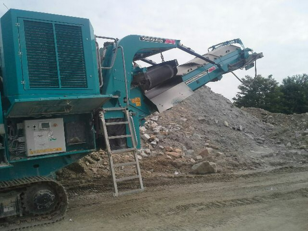 Extec PowerScreen Trakpactor 320 CR 027 Wydajność nawet do 320t/h - Smūginis trupintuvas: foto 2 Extec PowerScreen Trakpactor 320 CR 027 Wydajność nawet do 320t/h - Smūginis trupintuvas: foto 2