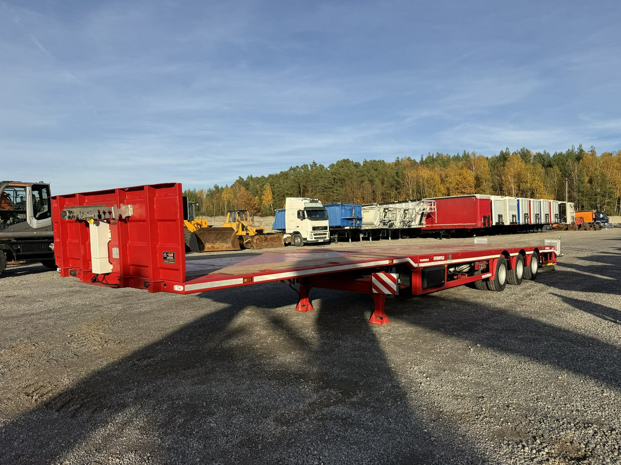 Faymonville Niskopodłogowa Telemega Rozciągana 7m 3-Osiowa Oś skrętna - Žemo profilio platforma puspriekabė: foto 3 Faymonville Niskopodłogowa Telemega Rozciągana 7m 3-Osiowa Oś skrętna - Žemo profilio platforma puspriekabė: foto 3