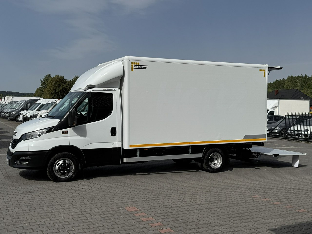 Iveco Daily 35C16 V - Furgonas su krovinių dėže: foto 2 Iveco Daily 35C16 V - Furgonas su krovinių dėže: foto 2