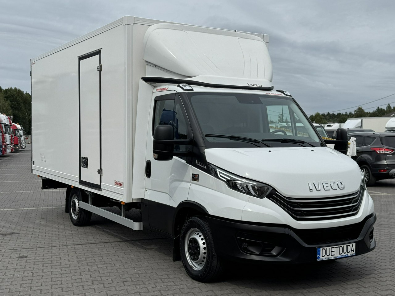 Iveco Daily 35S18 H - Furgonas su krovinių dėže: foto 3 Iveco Daily 35S18 H - Furgonas su krovinių dėže: foto 3