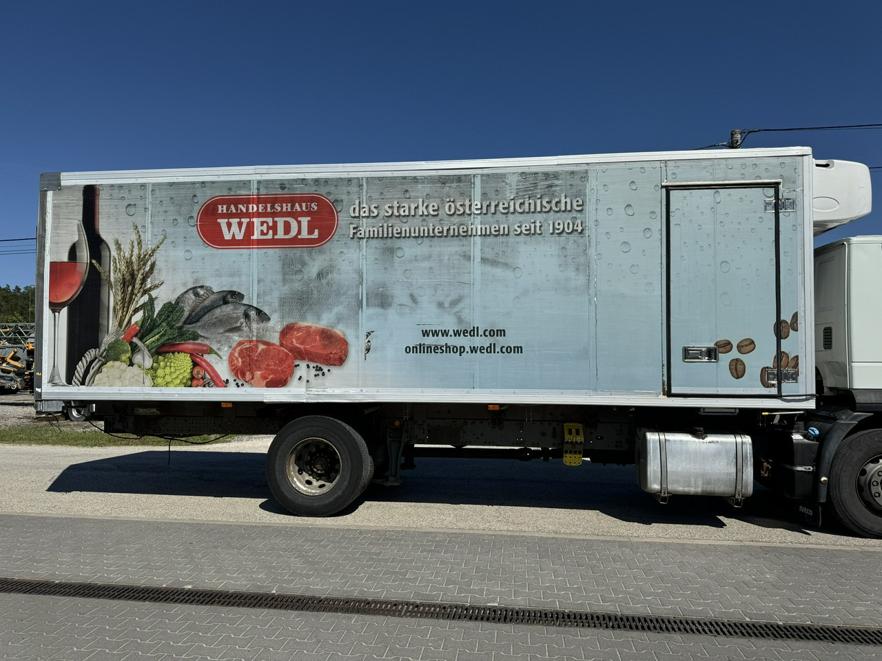 Iveco Zabudowa Chłodnia Agregat Carrier Supra 950Mt + Winda - Kėbulas - refrižeratorius: foto 1 Iveco Zabudowa Chłodnia Agregat Carrier Supra 950Mt + Winda - Kėbulas - refrižeratorius: foto 1
