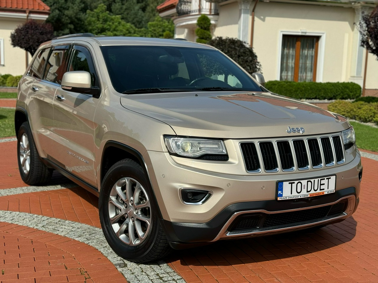 Jeep Grand Cherokee - Visureigis: foto 2 Jeep Grand Cherokee - Visureigis: foto 2