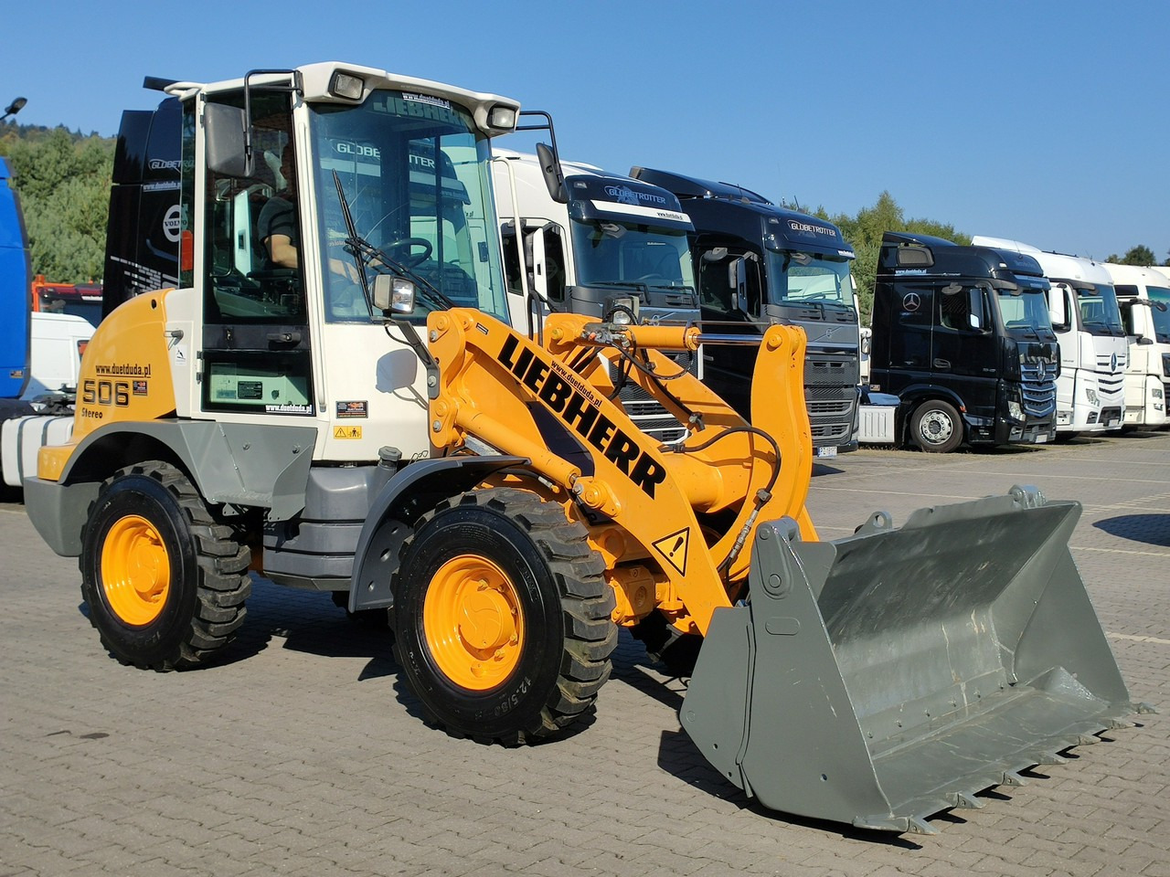 Liebherr L 506 STEREO Szybkozłącze / Łyżka Krokodyl + Widły Waga 6300kg - Šarnyrinis krautuvas: foto 2 Liebherr L 506 STEREO Szybkozłącze / Łyżka Krokodyl + Widły Waga 6300kg - Šarnyrinis krautuvas: foto 2
