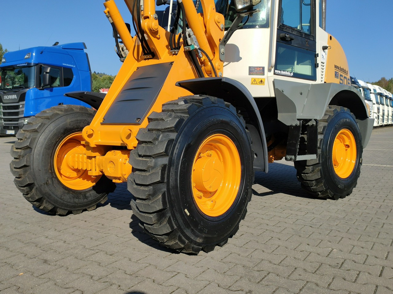 Liebherr L 506 STEREO Szybkozłącze / Łyżka Krokodyl + Widły Waga 6300kg - Šarnyrinis krautuvas: foto 5 Liebherr L 506 STEREO Szybkozłącze / Łyżka Krokodyl + Widły Waga 6300kg - Šarnyrinis krautuvas: foto 5