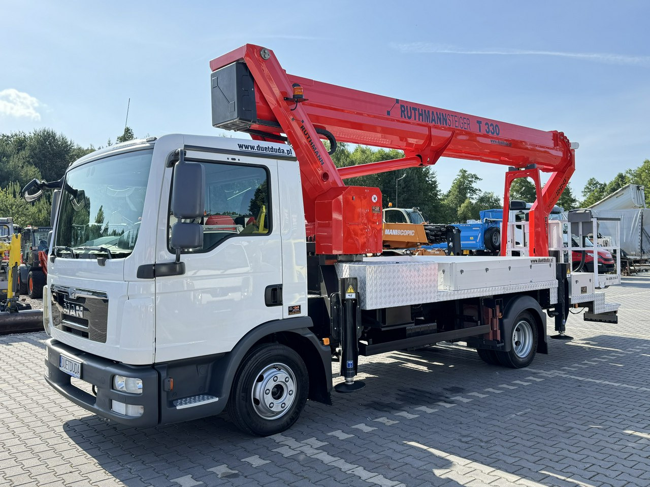 MAN TGL 7.150 Zwyżka Ruthmann T330 33-Metry DMC 7500KG 21m w Bok - Autobokštelio: foto 3 MAN TGL 7.150 Zwyżka Ruthmann T330 33-Metry DMC 7500KG 21m w Bok - Autobokštelio: foto 3