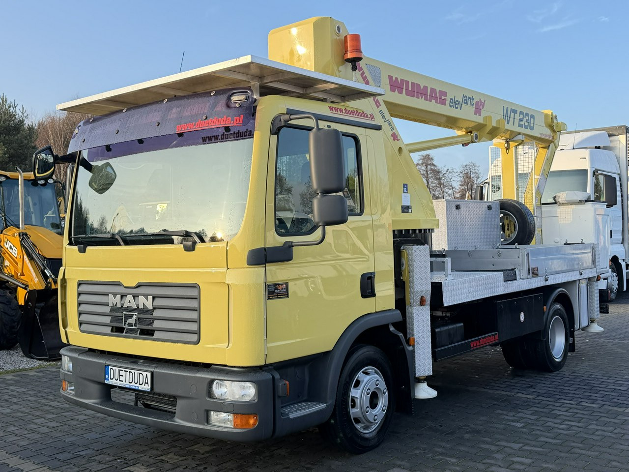 MAN TGL 8.210 Zwyżka WUMAG WT 230 23m w bok 18m podnośnik - Autobokštelio: foto 3 MAN TGL 8.210 Zwyżka WUMAG WT 230 23m w bok 18m podnośnik - Autobokštelio: foto 3