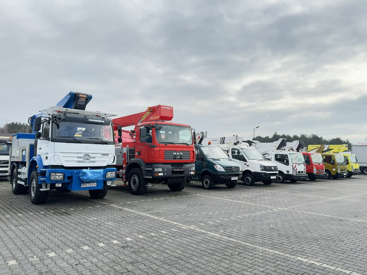 Mercedes AXOR 1829 4x4 Zwyżka RUTHMANN STEIGER T270S16 Podnośnik Koszowy - Autobokštelio: foto 2 Mercedes AXOR 1829 4x4 Zwyżka RUTHMANN STEIGER T270S16 Podnośnik Koszowy - Autobokštelio: foto 2