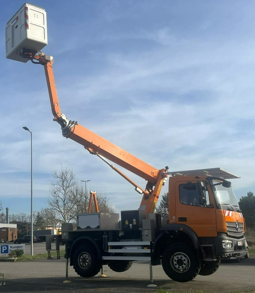 Mercedes Atego 718 E6 4x4 Zwyżka PALFINGER P210 BK Podnośnik Koszowy - Autobokštelio: foto 3 Mercedes Atego 718 E6 4x4 Zwyżka PALFINGER P210 BK Podnośnik Koszowy - Autobokštelio: foto 3