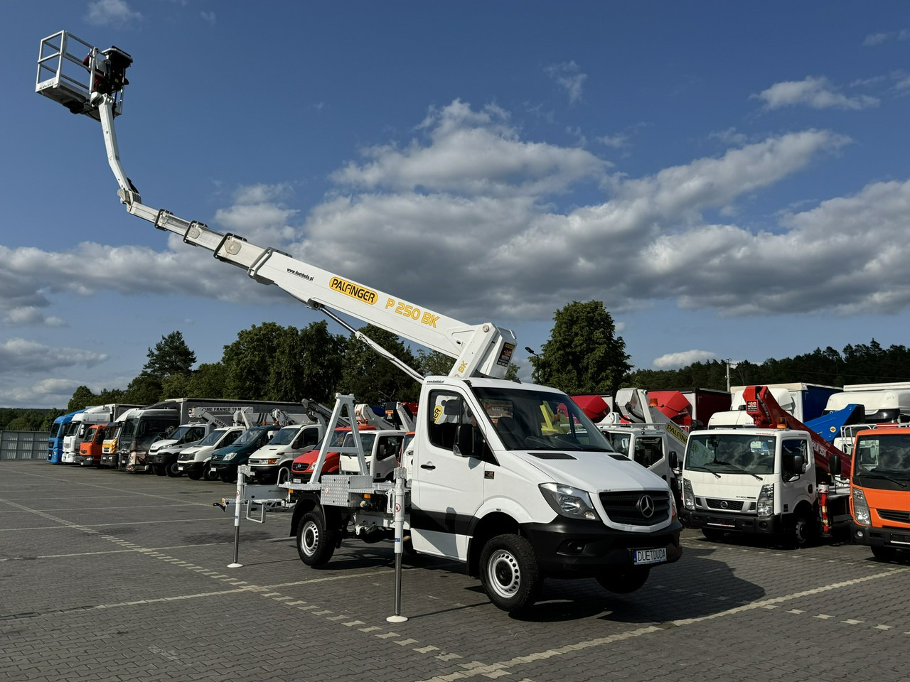 Mercedes Sprinter - Autobokštelio: foto 3 Mercedes Sprinter - Autobokštelio: foto 3