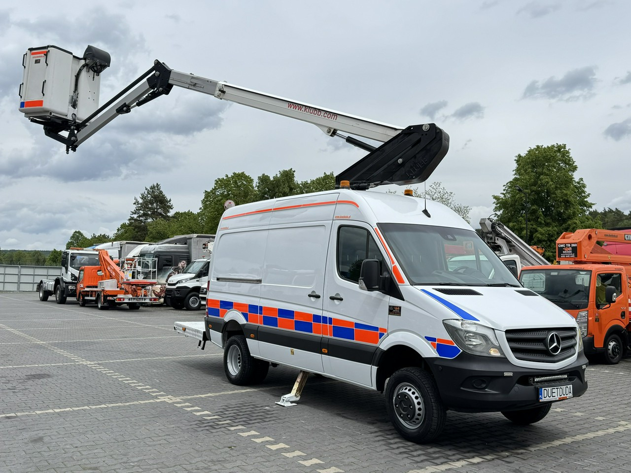Mercedes Sprinter Zwyżka Podnośnik Koszowy KLUBB K42P UDT WUMAG GSR - Autobokštelio: foto 3 Mercedes Sprinter Zwyżka Podnośnik Koszowy KLUBB K42P UDT WUMAG GSR - Autobokštelio: foto 3
