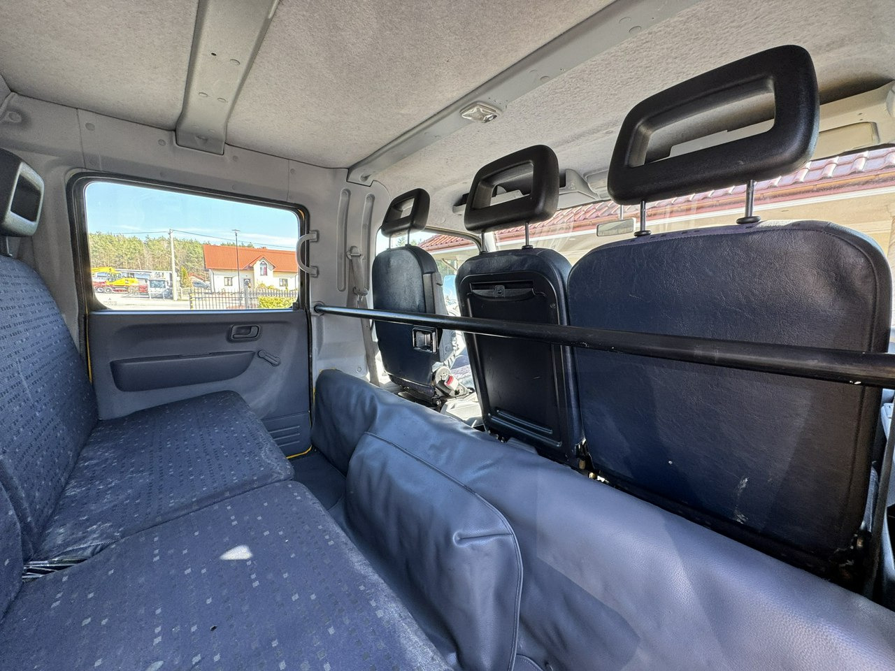 Savivartis sunkvežimis Mitsubishi Canter Fuso 4x4 17C18D 4.9/180KM Wywrotka 3-stronna: foto 33 Savivartis sunkvežimis Mitsubishi Canter Fuso 4x4 17C18D 4.9/180KM Wywrotka 3-stronna: foto 33