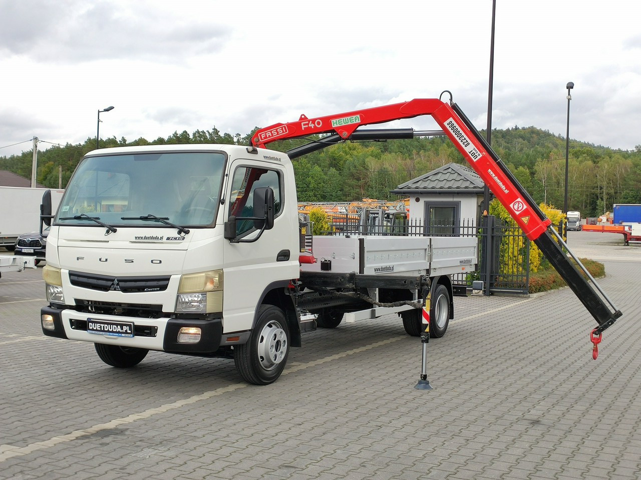 Mitsubishi Canter Fuso 7C15 3.0/150KM HDS FASSI F40 UNIKAT Super Stan !!! - Platforminis/ Bortinis sunkvežimis, Sunkvežimis su kranu: foto 4 Mitsubishi Canter Fuso 7C15 3.0/150KM HDS FASSI F40 UNIKAT Super Stan !!! - Platforminis/ Bortinis sunkvežimis, Sunkvežimis su kranu: foto 4