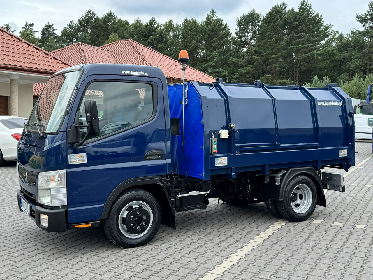 Šiukšliavežis Mitsubishi Canter: foto 11