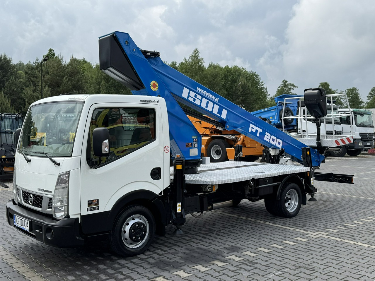 Nissan Cabstar - Autobokštelio: foto 3 Nissan Cabstar - Autobokštelio: foto 3