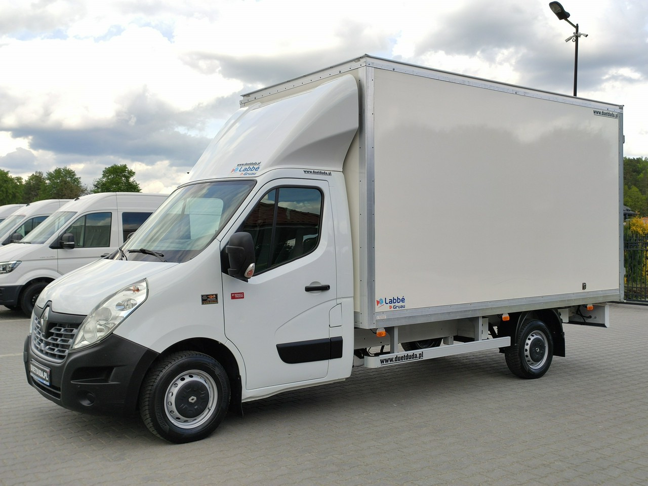 Renault Master - Furgonas su krovinių dėže: foto 2 Renault Master - Furgonas su krovinių dėže: foto 2