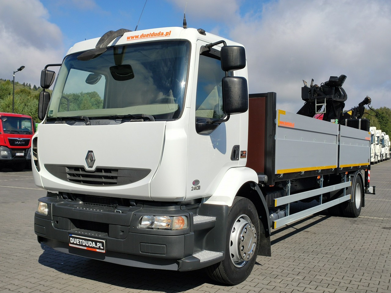 Renault Midlum 180.240DXI + HDS HYVA HB170E2 Udzwig 3.6Tony - Platforminis/ Bortinis sunkvežimis, Sunkvežimis su kranu: foto 5 Renault Midlum 180.240DXI + HDS HYVA HB170E2 Udzwig 3.6Tony - Platforminis/ Bortinis sunkvežimis, Sunkvežimis su kranu: foto 5