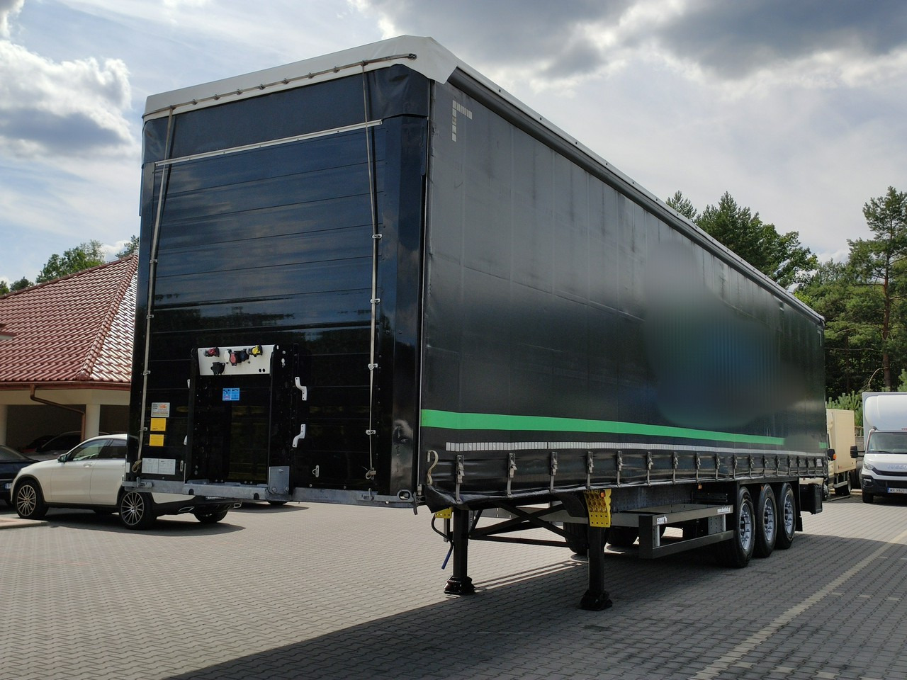 Schmitz Cargobull SCB Firana Standard Oś Podnoszona Super Stan UNIKAT !!! - Tentinė puspriekabė: foto 4 Schmitz Cargobull SCB Firana Standard Oś Podnoszona Super Stan UNIKAT !!! - Tentinė puspriekabė: foto 4