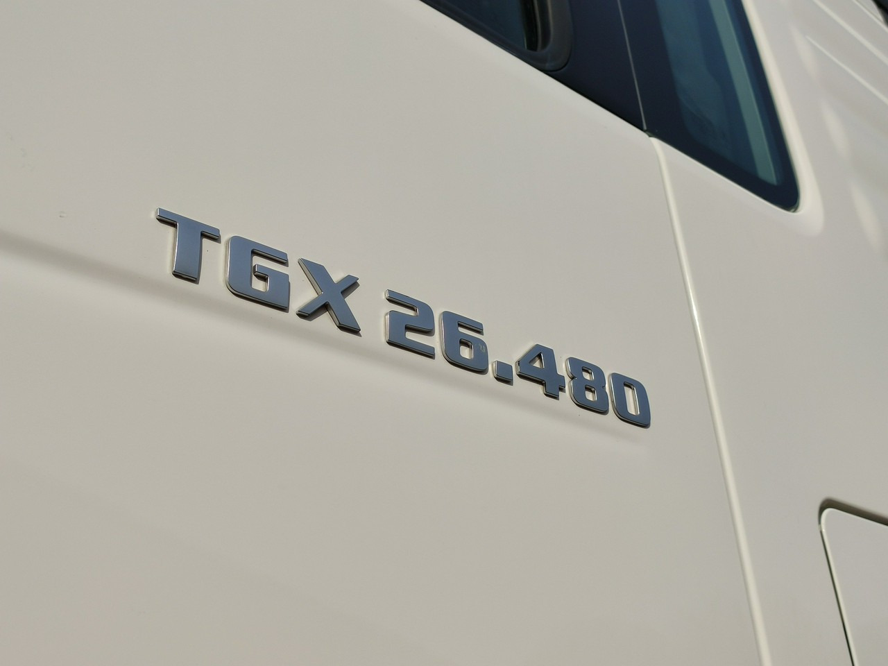 MAN TGX 26.480 E6 XLX 6x2 - Vilkikas: foto 3 MAN TGX 26.480 E6 XLX 6x2 - Vilkikas: foto 3
