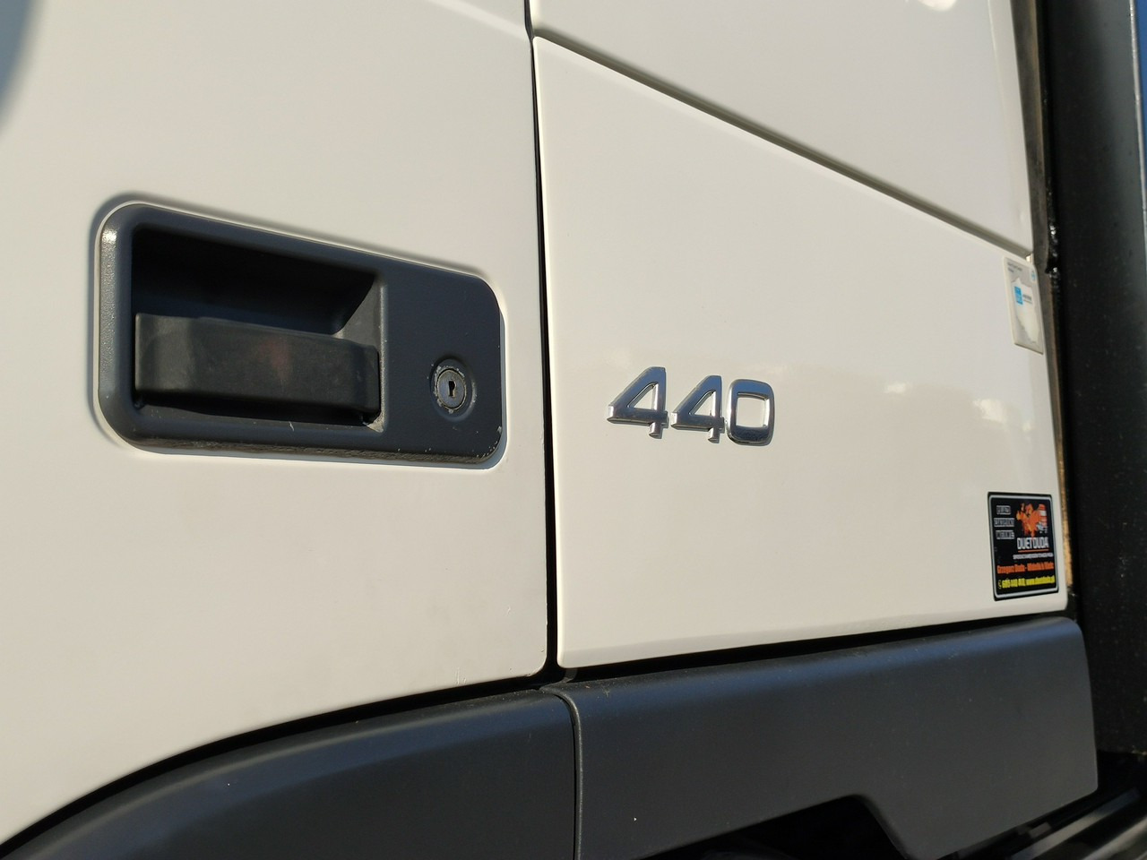 Volvo FM 440 6x4 HDS FASSI F170 Składany w Literę Z - Platforminis/ Bortinis sunkvežimis, Sunkvežimis su kranu: foto 3 Volvo FM 440 6x4 HDS FASSI F170 Składany w Literę Z - Platforminis/ Bortinis sunkvežimis, Sunkvežimis su kranu: foto 3