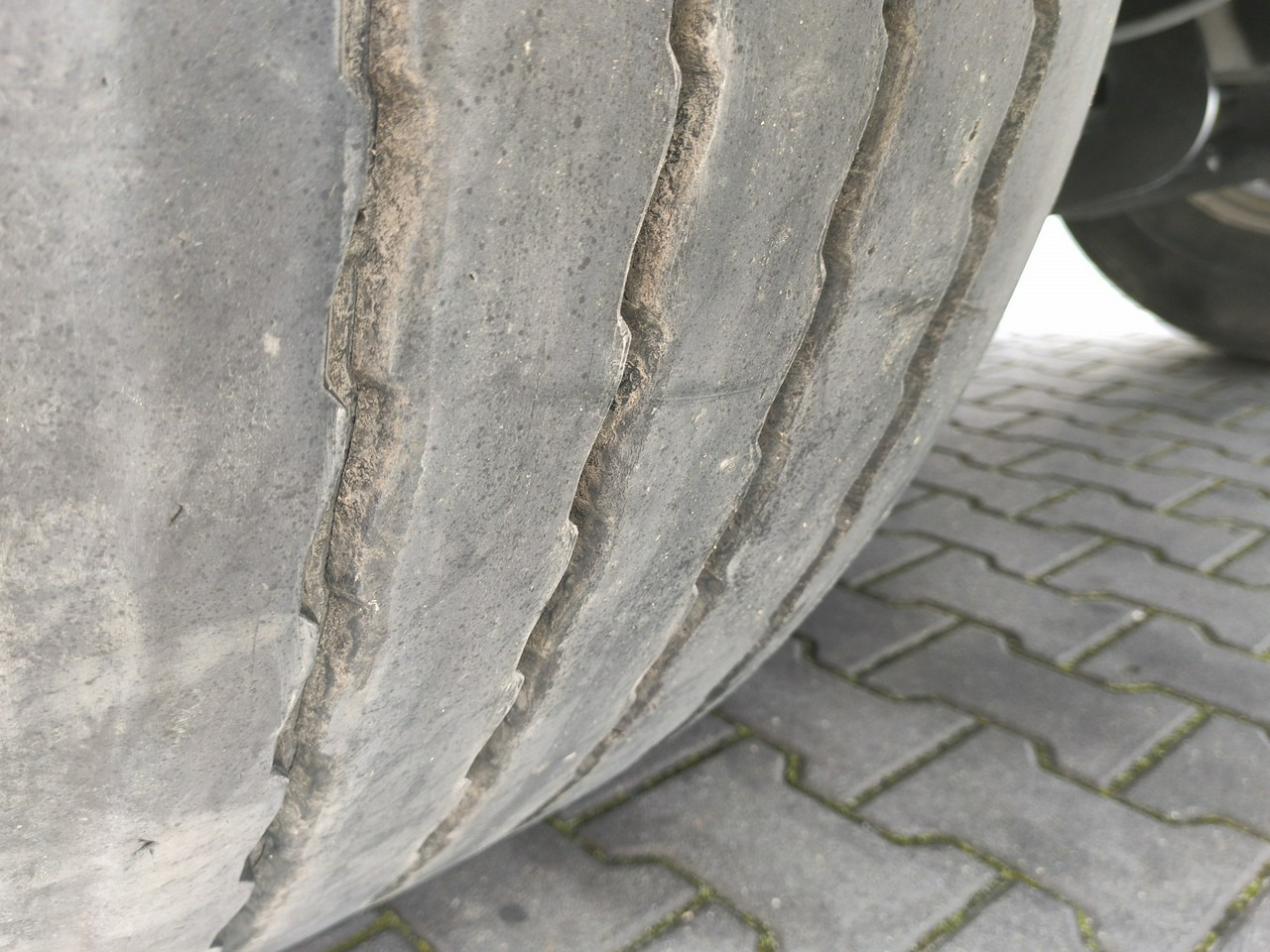 Tentinė puspriekabė Wielton Standard na osiach SAF LIBNER DO PALET, ZRĄBKI, TROCIN: foto 21