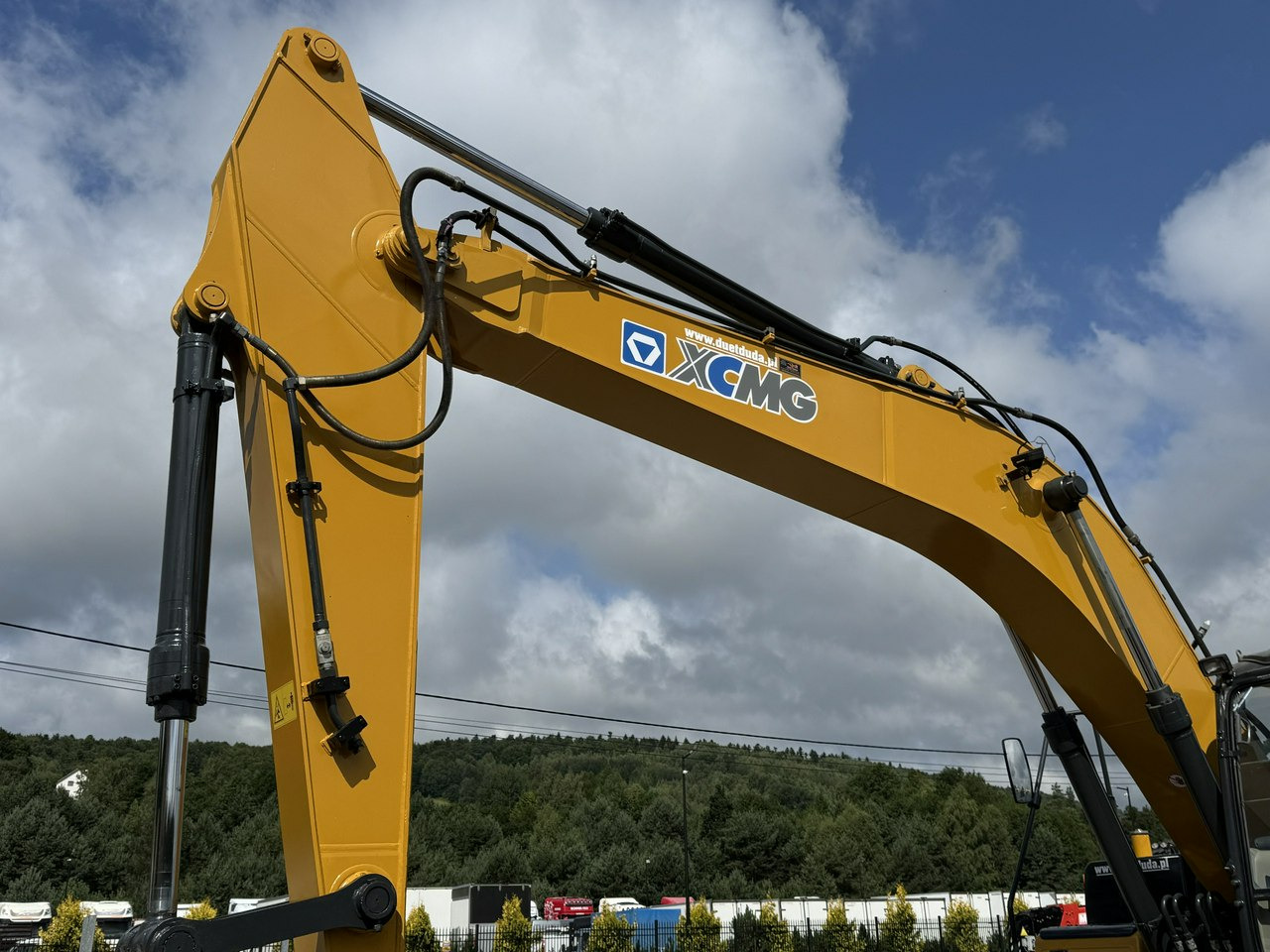 XCMG XE 250C 25ton Bez DPF i Adblue Stan Jak Nowy - Vikšrinis ekskavatorius: foto 4 XCMG XE 250C 25ton Bez DPF i Adblue Stan Jak Nowy - Vikšrinis ekskavatorius: foto 4