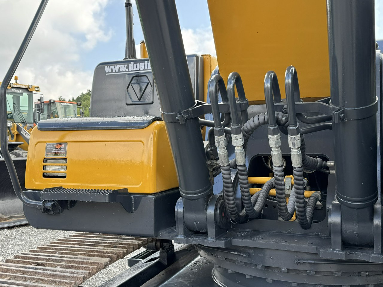XCMG XE 250C 25ton Bez DPF i Adblue Stan Jak Nowy - Vikšrinis ekskavatorius: foto 5 XCMG XE 250C 25ton Bez DPF i Adblue Stan Jak Nowy - Vikšrinis ekskavatorius: foto 5