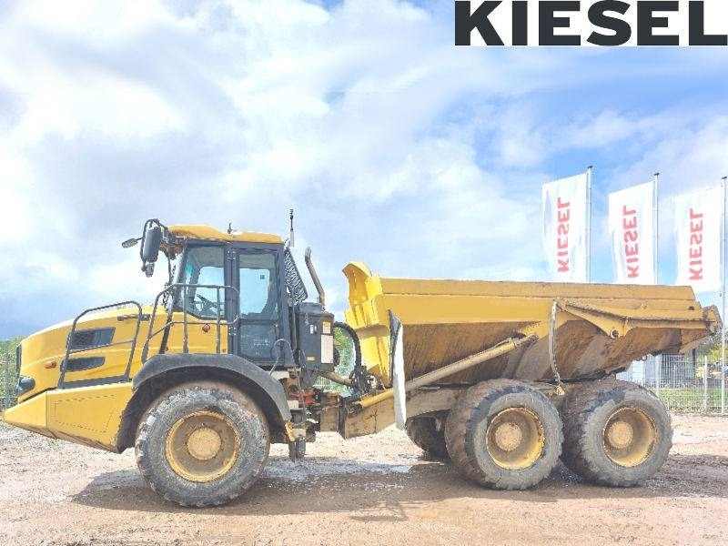 Bell B 20 E - Šarnyrinis savivartis: foto 1 Bell B 20 E - Šarnyrinis savivartis: foto 1