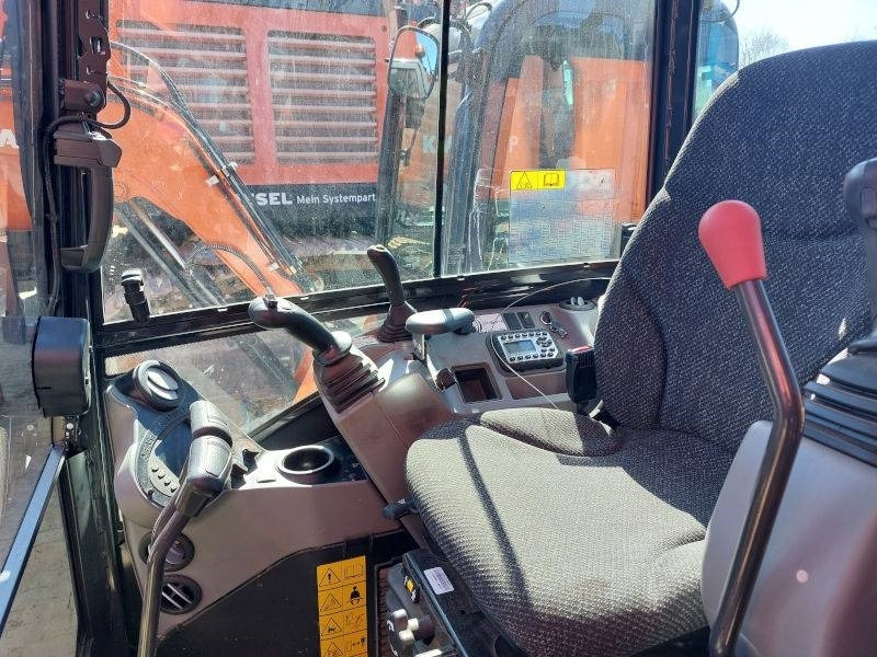 Bobcat E 27  lizingą Bobcat E 27: foto 10