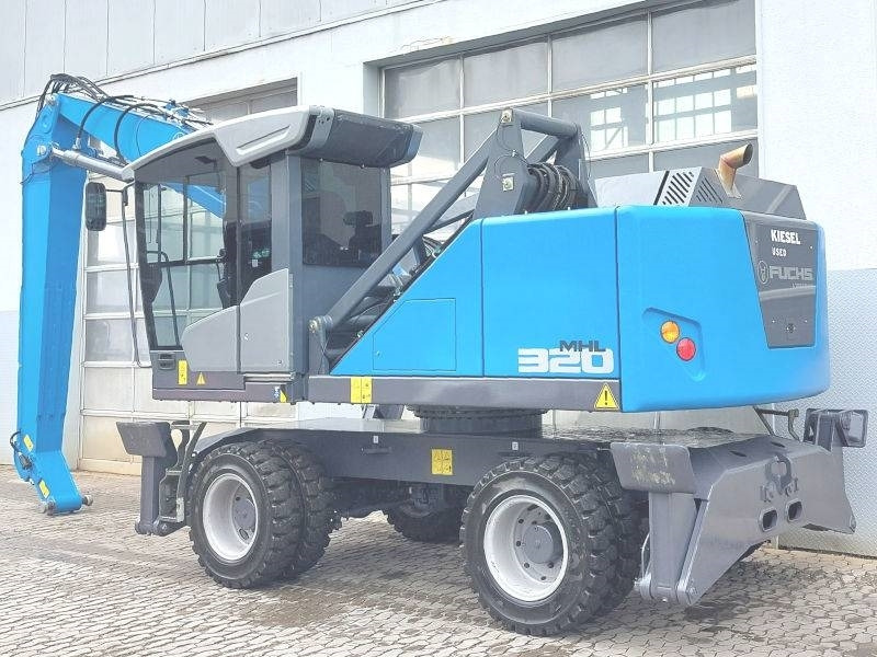 Fuchs MHL 320 F - Ekskavatorius su ilga strėle: foto 3 Fuchs MHL 320 F - Ekskavatorius su ilga strėle: foto 3