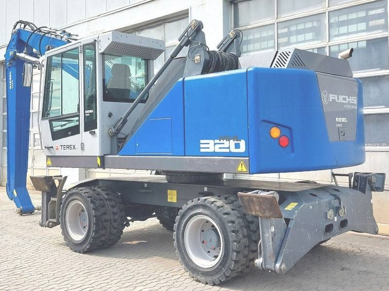 Fuchs MHL 320 F - Ekskavatorius su ilga strėle: foto 3 Fuchs MHL 320 F - Ekskavatorius su ilga strėle: foto 3