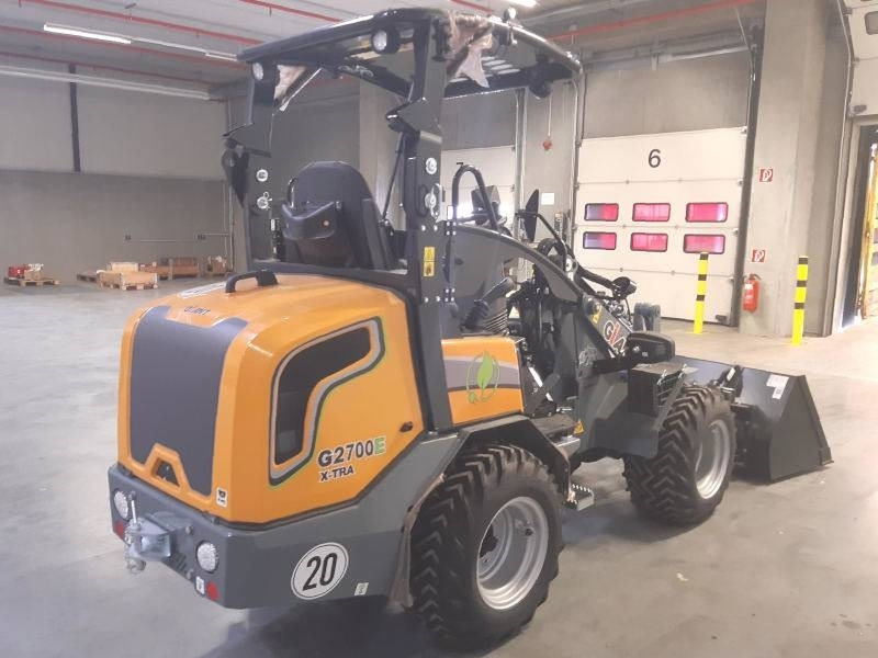Giant G 2700 E X-Tra Elektro / electric - Mini krautuvas: foto 5 Giant G 2700 E X-Tra Elektro / electric - Mini krautuvas: foto 5