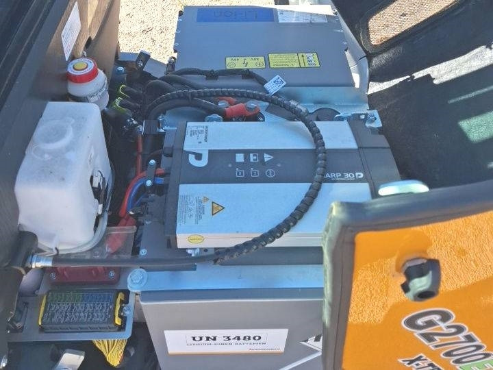 Nauja Mini krautuvas Giant G 2700 E X-Tra Elektro / electric: foto 7