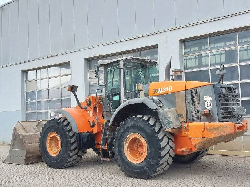Hitachi ZW 310 - Ratinis krautuvas: foto 3 Hitachi ZW 310 - Ratinis krautuvas: foto 3