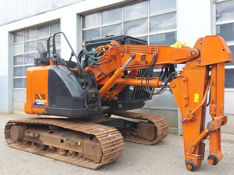 Hitachi ZX 135 US-6 Short reach front tunnel excavator - Vikšrinis ekskavatorius: foto 4 Hitachi ZX 135 US-6 Short reach front tunnel excavator - Vikšrinis ekskavatorius: foto 4