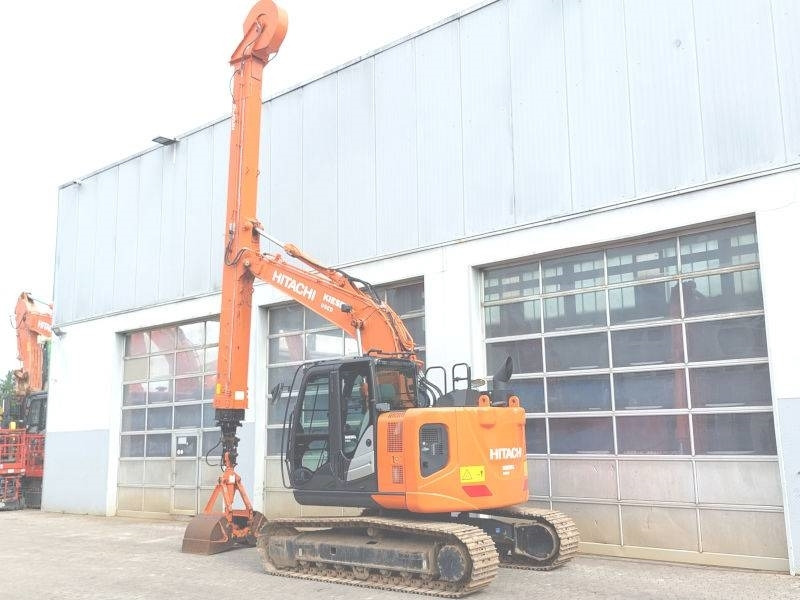 Hitachi ZX 135 US-6 Teledipper - Vikšrinis ekskavatorius: foto 3 Hitachi ZX 135 US-6 Teledipper - Vikšrinis ekskavatorius: foto 3