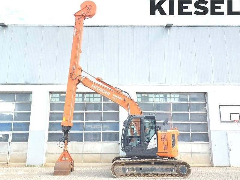 Hitachi ZX 135 US-6 Teledipper - Vikšrinis ekskavatorius: foto 1 Hitachi ZX 135 US-6 Teledipper - Vikšrinis ekskavatorius: foto 1